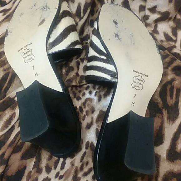 💕Animal Print Shoes💕 - Picture 4 of 6